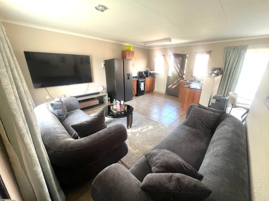 3 Bedroom Property for Sale in Waterkloof Hill Estate North West